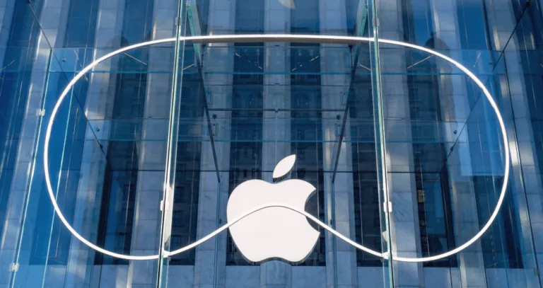 Apple Vision Pro: all about the spatial computer